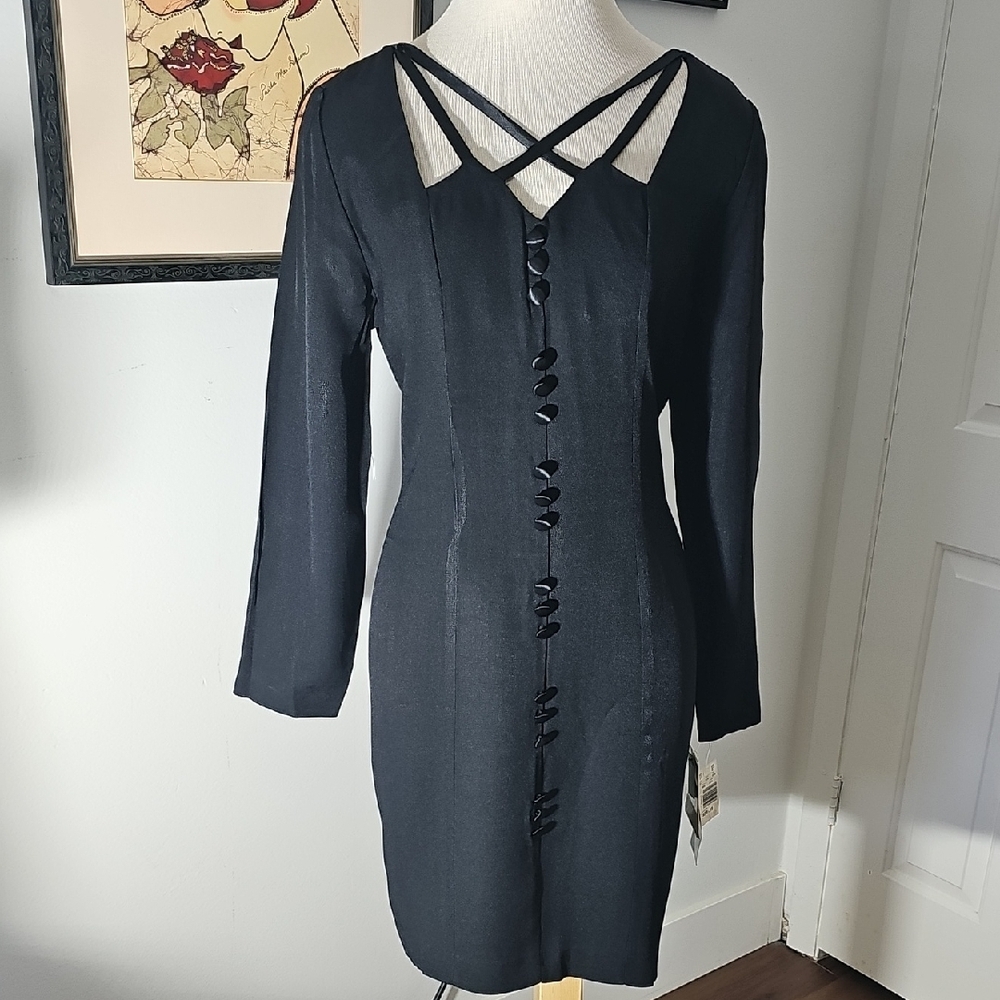 Rare Vintage Elegant Black Dress with Unique Button Design. Never Enough Sz 9/10